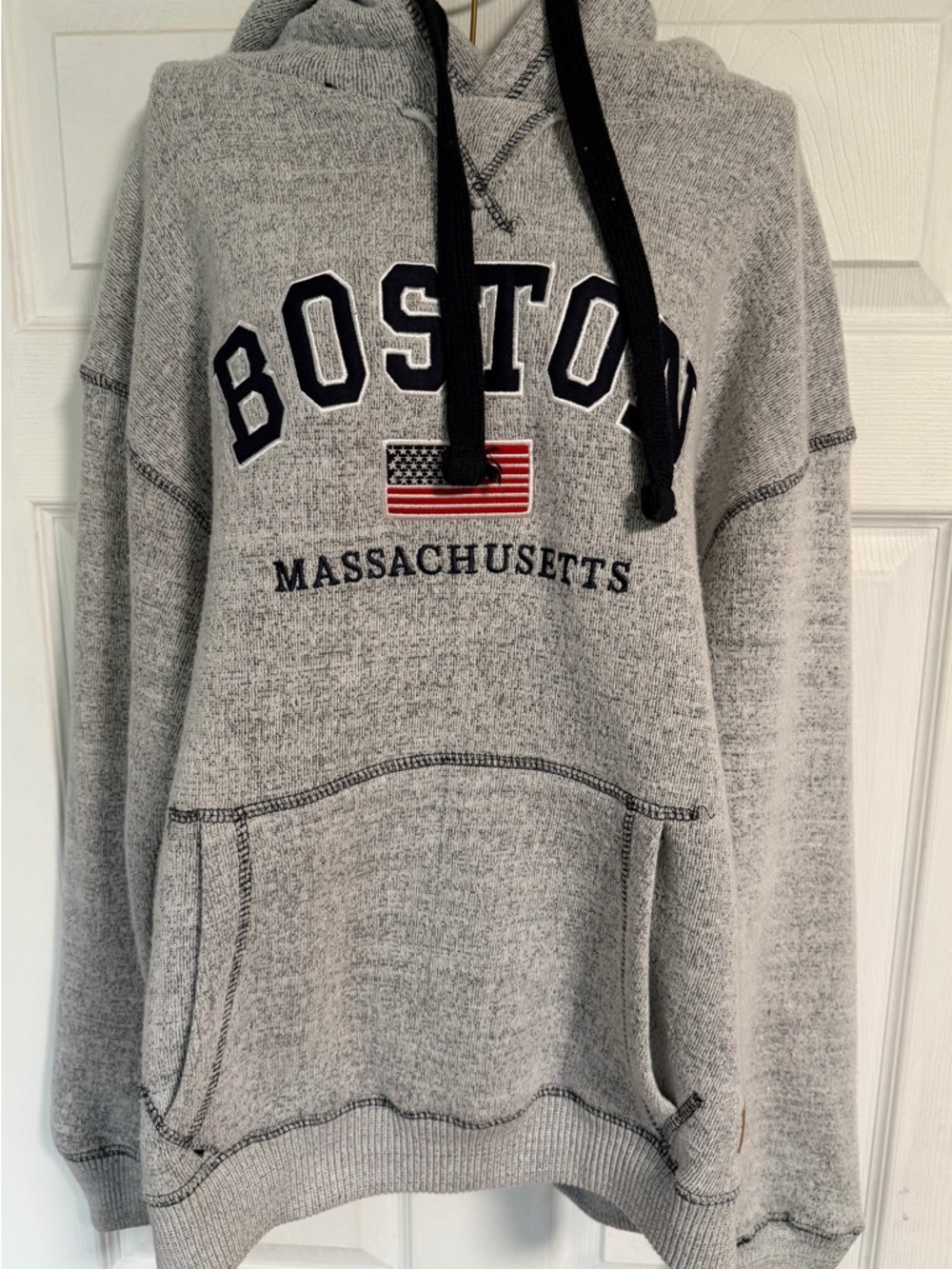 NWOT Boston Massachusetts Fleece Lined Hoodie
